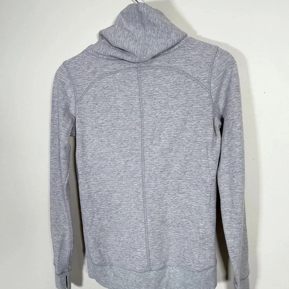 LULULEMON IN A CINCH REVERSIBLE PULLOVER - Picture 9 of 14